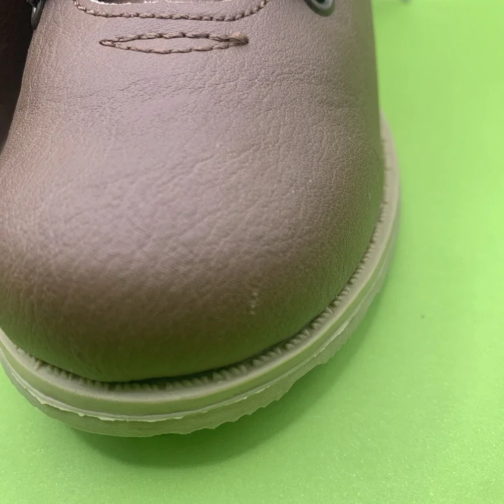New Carter's Boy's Size 10 Kim Chukka Style Boot Brown Gray Lace-up Hook & Loop